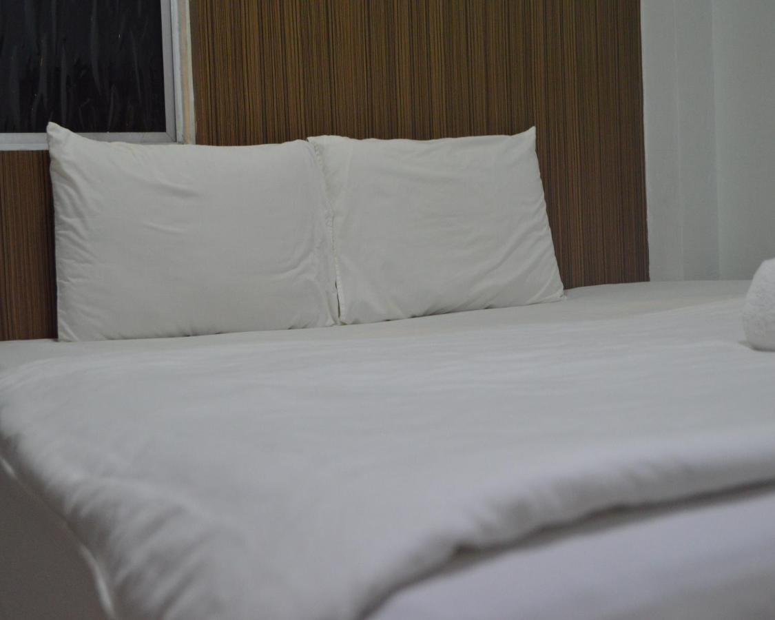 Hotel Pritty Куала-Лумпур Экстерьер фото