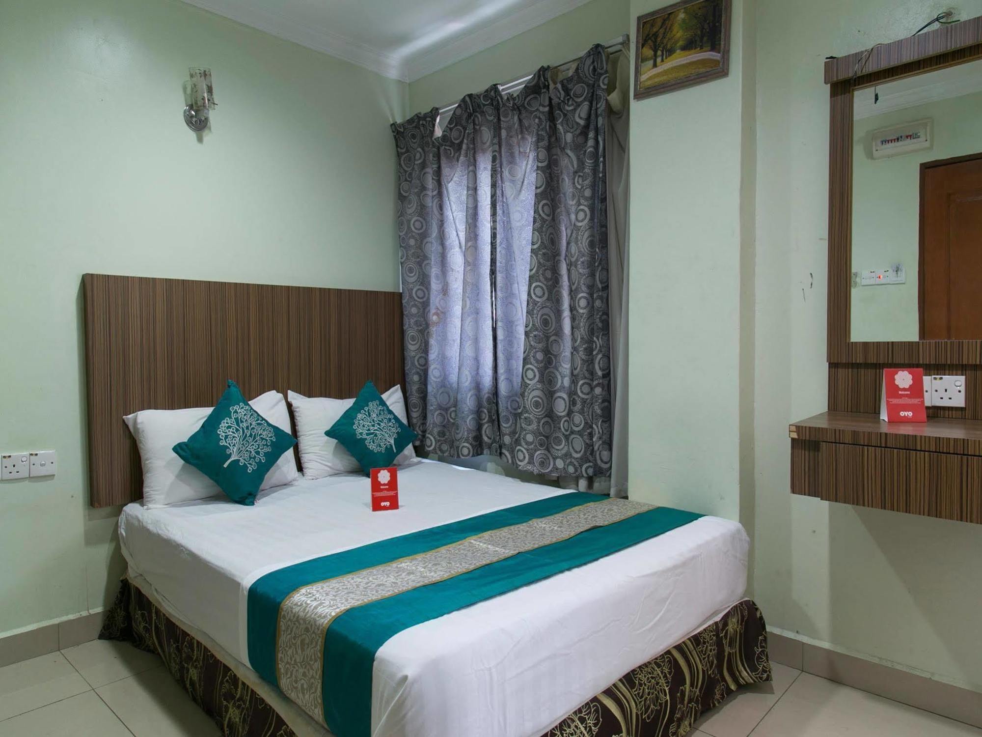 Hotel Pritty Куала-Лумпур Экстерьер фото
